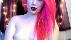 Webcam Small Titted Teen Shows Off