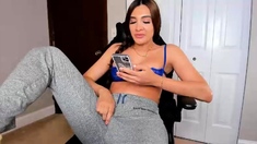 Beautiful brunette with big boobs jerk off instrucions