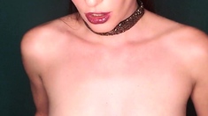 Amateur Webcam Babes Going Solo