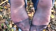 Die mit Sperma bedeckten Nylonsohlen des deutschen Amateur -