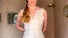 Close up MILF masturbation