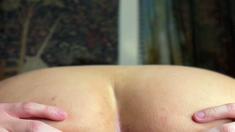 Pussy licking amateurs finger