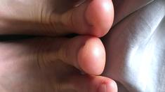 Amateur hottie solo masturbation