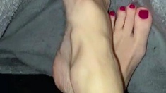 Lezlyan aka la_little_dancer_feet OnlyFans - Picture this