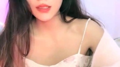 Japanese teen hardcore masturbating at Asian chatroom
