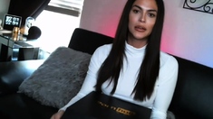 Brunette Solo Webcam Masturbation