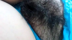 Colombiana Peluda En Webcam