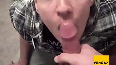 Buddy blowing me and I shoot cum on his tongue